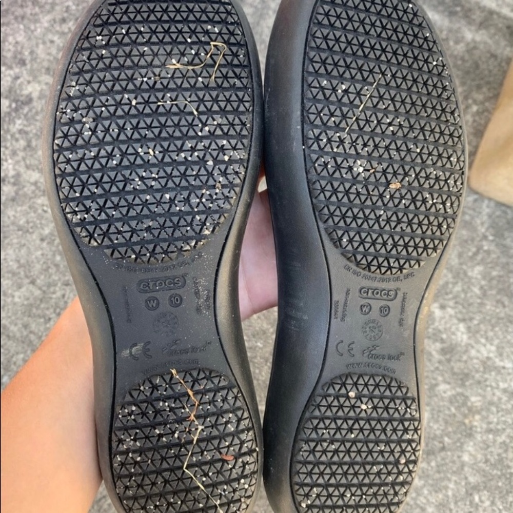 BLACK CROCS SLIP ON, BALLET FLATS, SIZE 10 - Picture 6 of 6